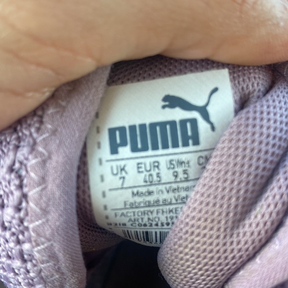 PUMA - Picture 3 of 3